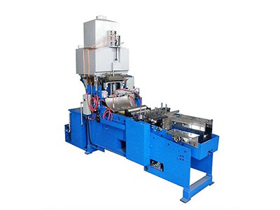 Machine de découpe horizontale, pour grille de batterie