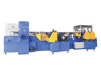 Machine de découpe et de brossage pour pattes de plaques