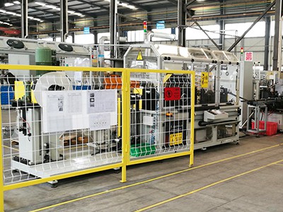 Machine d’assemblage de noyaux de chauffage