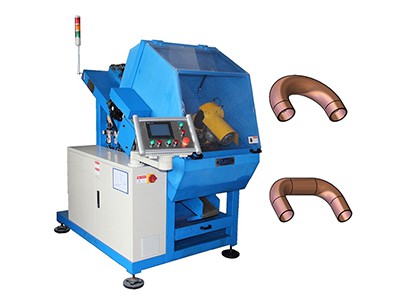 Machine plieuse pour tuyaux en double coude