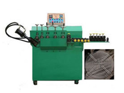 Machine de fabrication d'anneaux